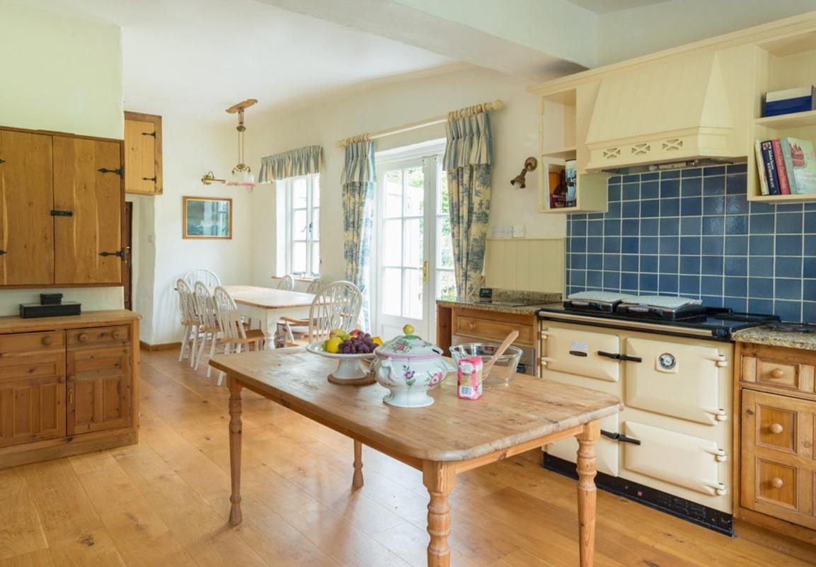 Bratton Mill Farmhouse Bratton Fleming Bagian luar foto