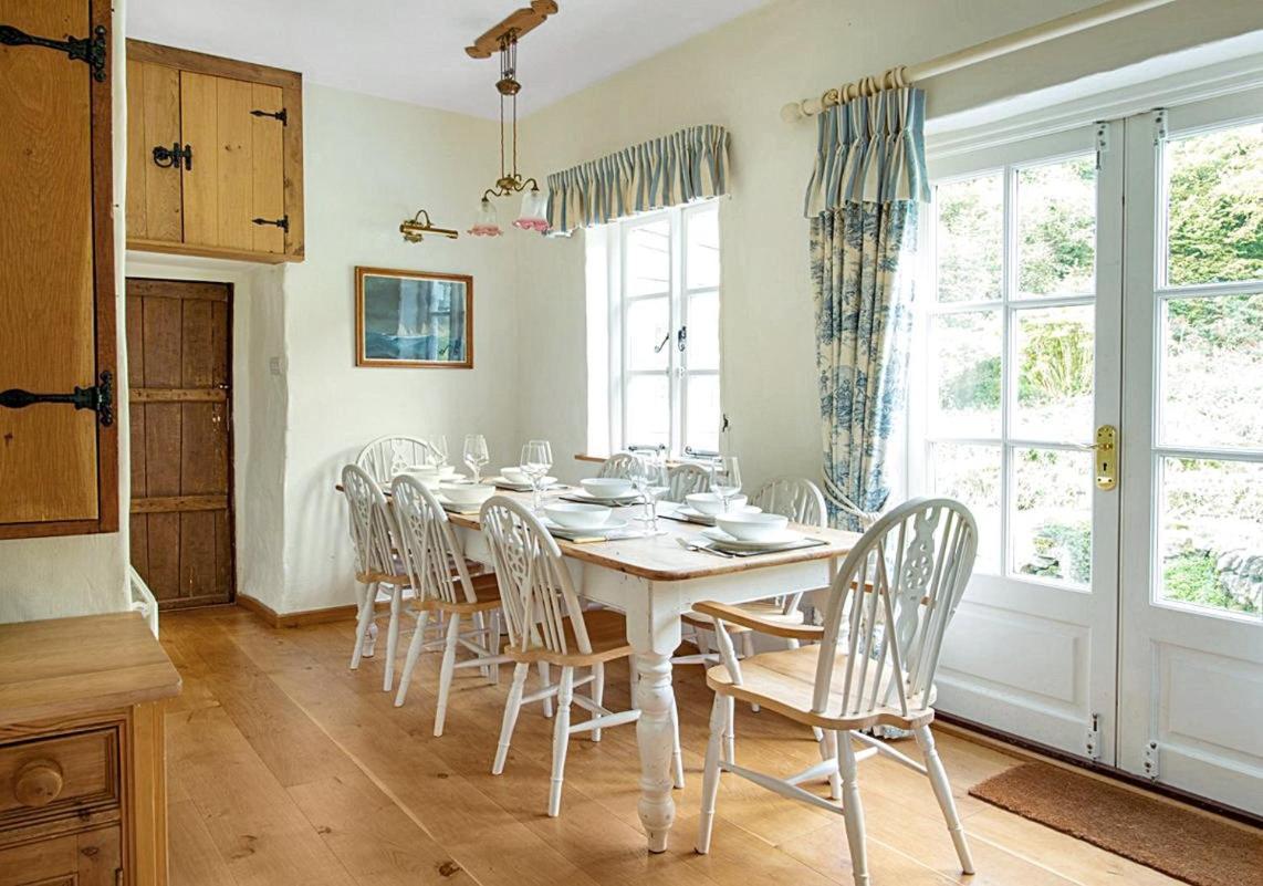 Bratton Mill Farmhouse Bratton Fleming Bagian luar foto
